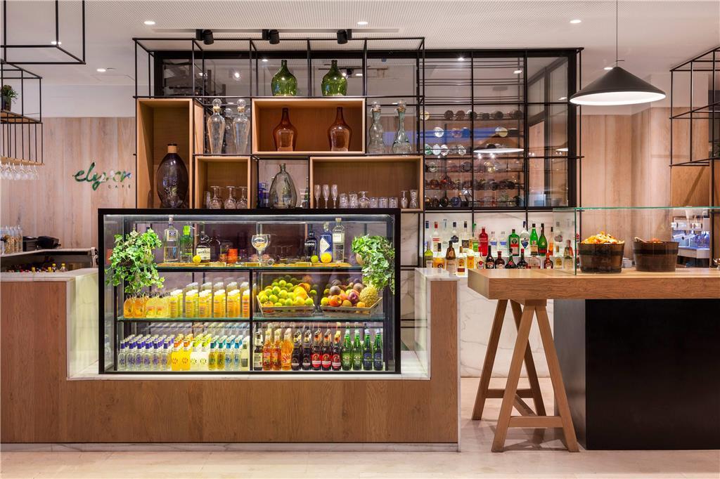 Hotel The Level At Melia