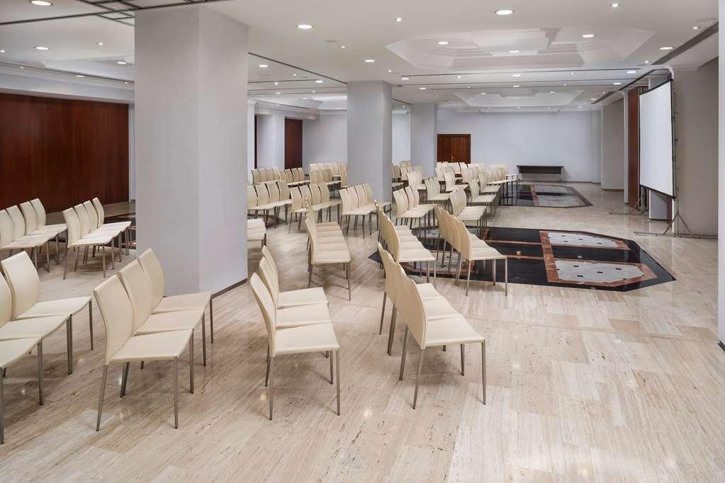 The Level At Melia Hotel